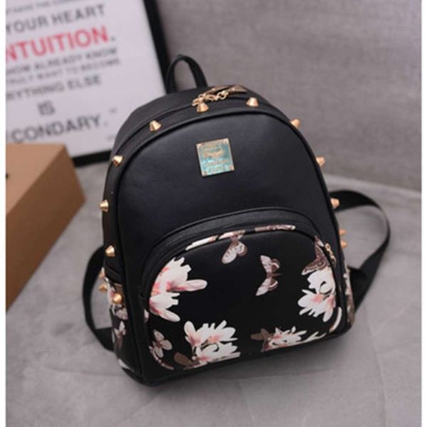 

2021 new fashion leisure outdoor backpack youth carry on narcissus soft face bag