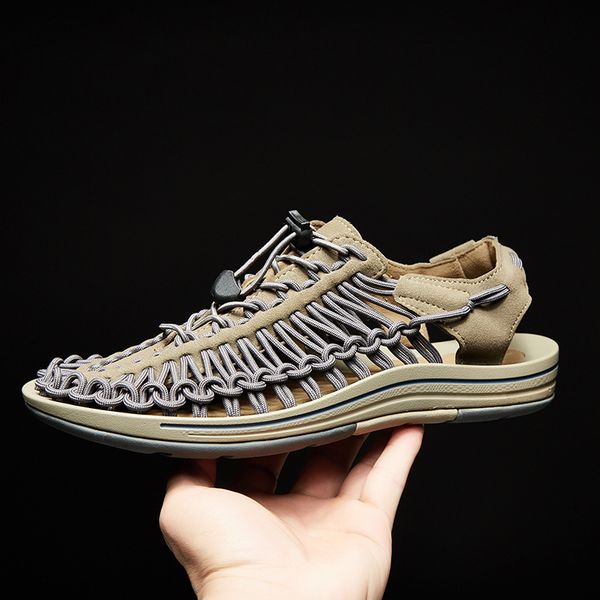 

slippers large size men's sandals summer fashion baotou woven shoes slippers leisure hollow out beach lc14, Black