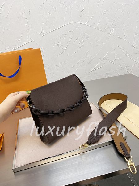 

men women clutch bag designers classic letter printing with chain strap vintage matching color crossbody bags shoulder chest bag handbags po