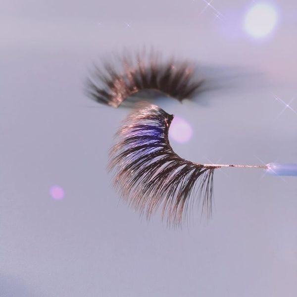 

false eyelashes faux mink 25mm eyelash packaging box customized label 3d silk for sale