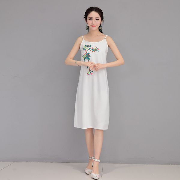 

chinese style embroidered dress with suspender skirt for slim figure, Black;gray