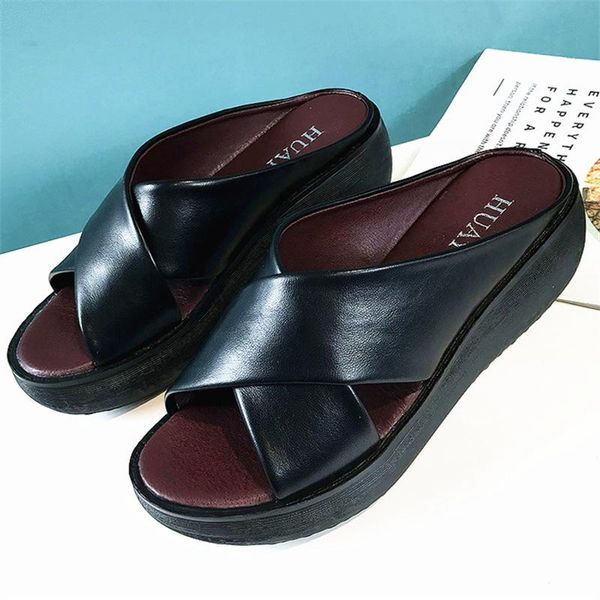 

2021 summer new slippers women pu platform bottom mid-heel cross-wear large size women's shoes slippers women, Black