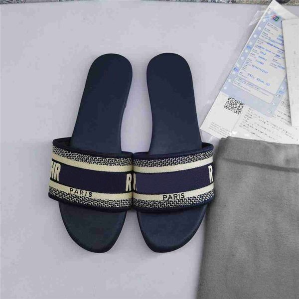 

2021 slippers summer beach leather sandals blue red stripes embroidered denim flat ladies outdoor causal flip flops shoes with box, Black