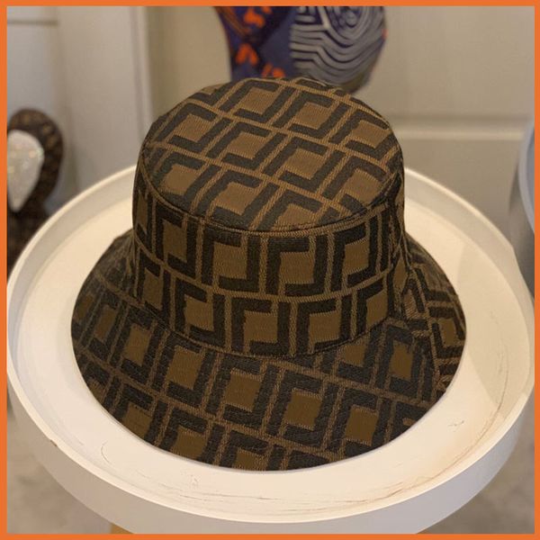 2022 Mens Bucket Hat Designer Cap Donna Uomo Cappelli Luxurys Designers Berretti Cappelli Mens Bonnet Beanie Summer Fitted Hat Trucker