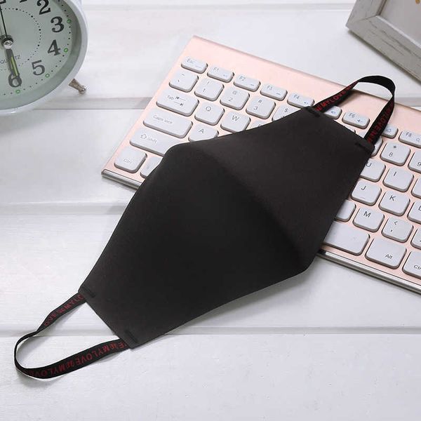 

black tracels mask knitted dustproof breathable mask men's and women's sunscreen d sponge washable maskhigh quality