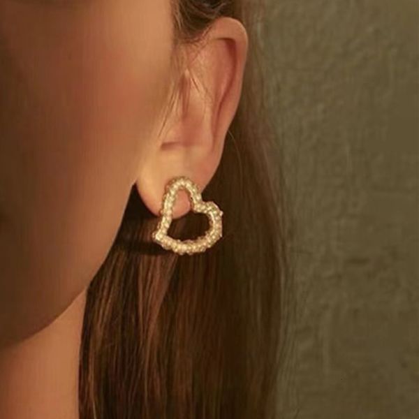 

hbp heart shaped pearl fashion temperament simple personality fashionable creative earrings women, Silver