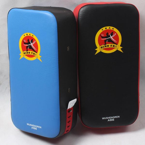 

sand bag boxing sanda kicking taekwondo foot target the high-end side of