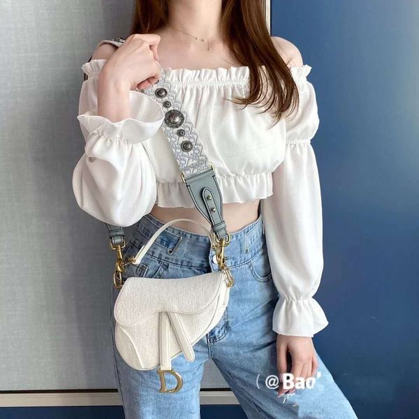 

bag holderwomen's 2021 new fashion korean versatile old flower cross saddle embroidered single shoulder underarm baghandbag hook