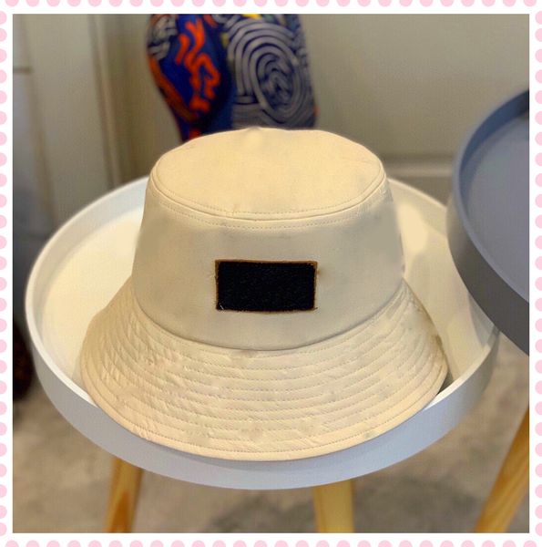 

21ss luxurys designers hats brand fisherman hat sunshade brands triangle admiralty men women bucket brim basin caps 210302 99, Blue;gray