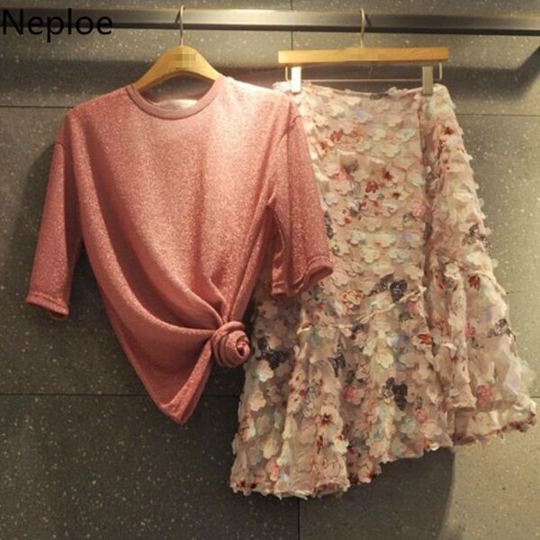 

two piece dress neploe 2 set women spring 2021 solid o neck short sleeve ladies t shirts+flower apliqques zipper skirts fashion suit 1a378, White