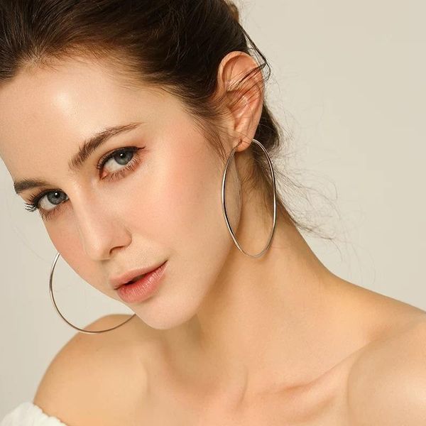 

hoop & huggie fashion big alloy earrings for female nightclub hipster earring trend geometric round wholesale, Golden;silver