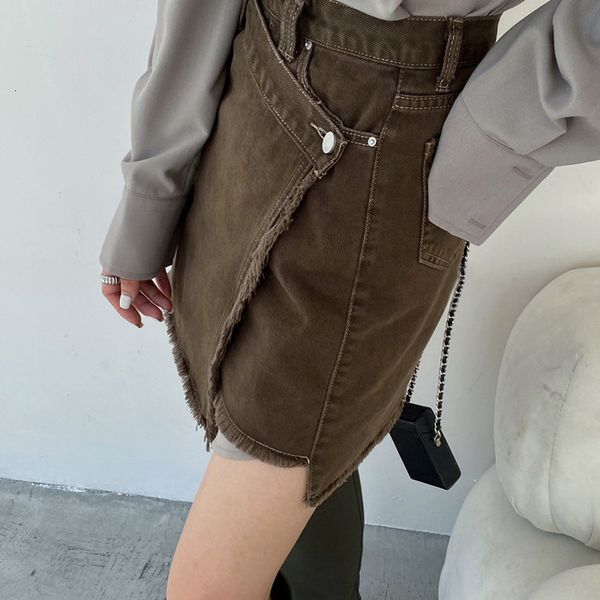 

skirts rough edged denim 2021 autumn korean high waist folding a-shaped skirt with oblique buckle and buttocks for women, Black