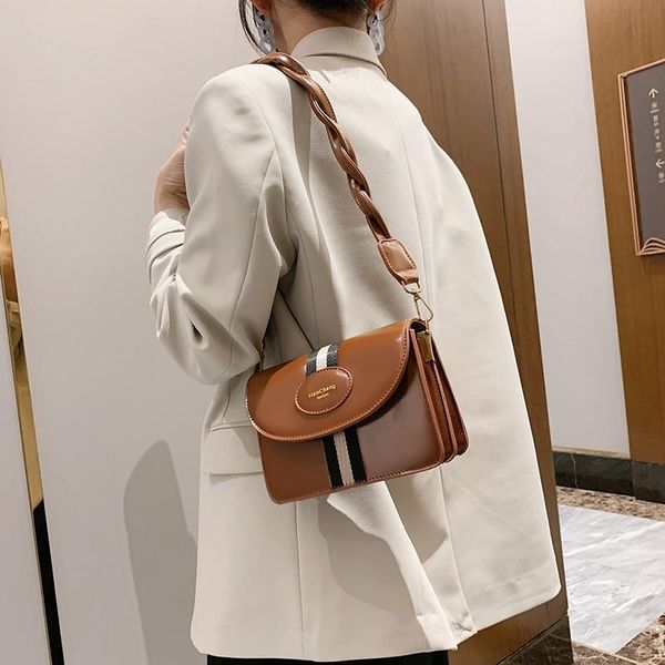 

women shoulder casual small square bagfor bag 2021 woven crossbody daily pu bag office shoulder leather ladies strap retro black lcxpw