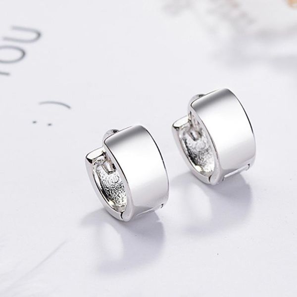 

hoop & huggie lovely nlack white double color earrings contracted fashion modern sell like cakes, Golden;silver