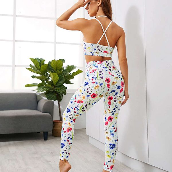 

fashion back red 2021 printed fitness yoga fast net drying gym running suit for women, Gray