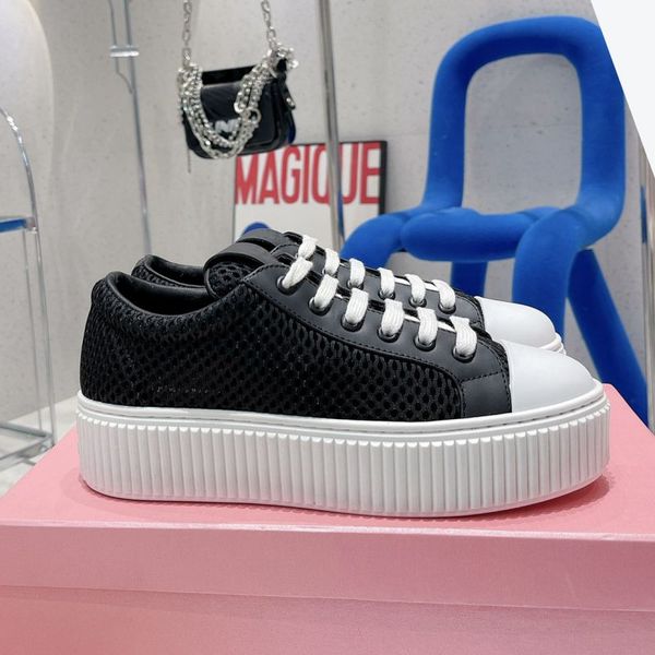 

2022 designer women shoes gabardine the new casual sneakers luxury outdoor low help casual shoe size 35-39, Black