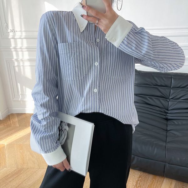 

2021 early spring new british style hit color collar pocket embroidery vertical stripes long sleeve shirt women atwg, White