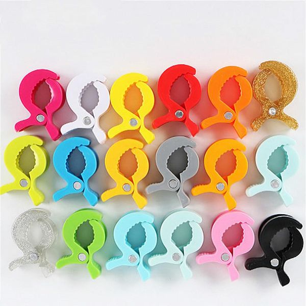 

2pc/set baby car seat accessories plastic pushchair toy clip pram stroller peg to hook cover blanket mosquito net clips