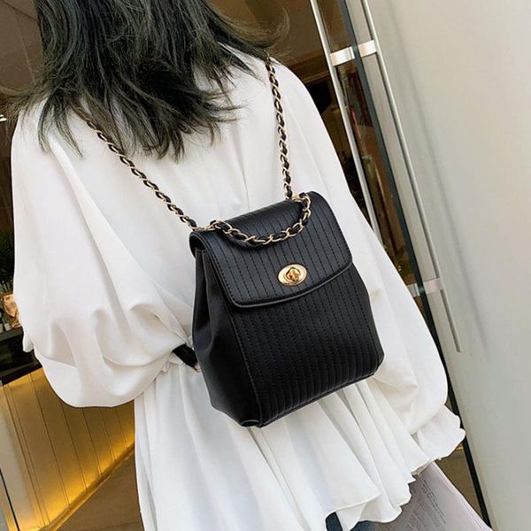 

cosmetic bags & cases women's fashion backpack student schoolbag large capacity outdoor travel ladies luxury bag 2021