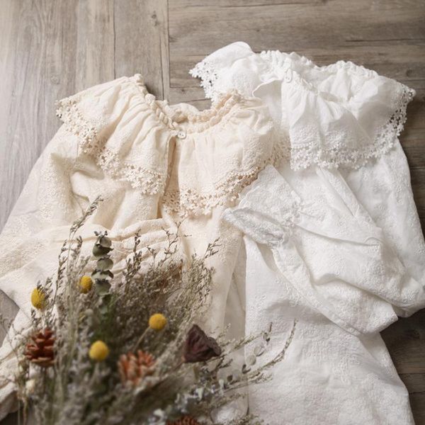 

2021 new japanese female sweet lace embroidery loose blouse shirt top, White
