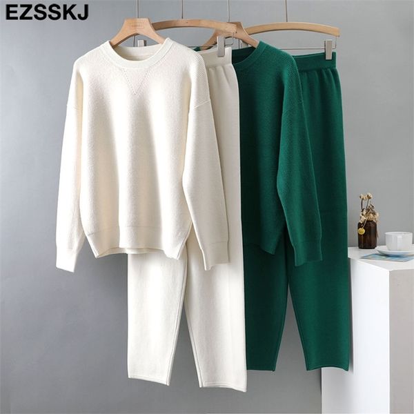 

ezsskj 2 pieces sweater set women tracksuit o-neck sweater + loose trousers chic pullover sweater+ knitted carrot pants set 211007, White