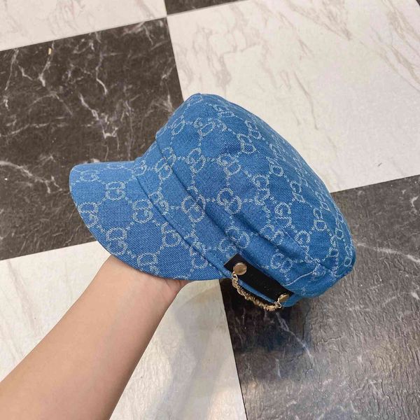 

factory wholesale 50% off octagonal hat female autumn and winter korean version versatile chain flat military hat beret newspaper children&#