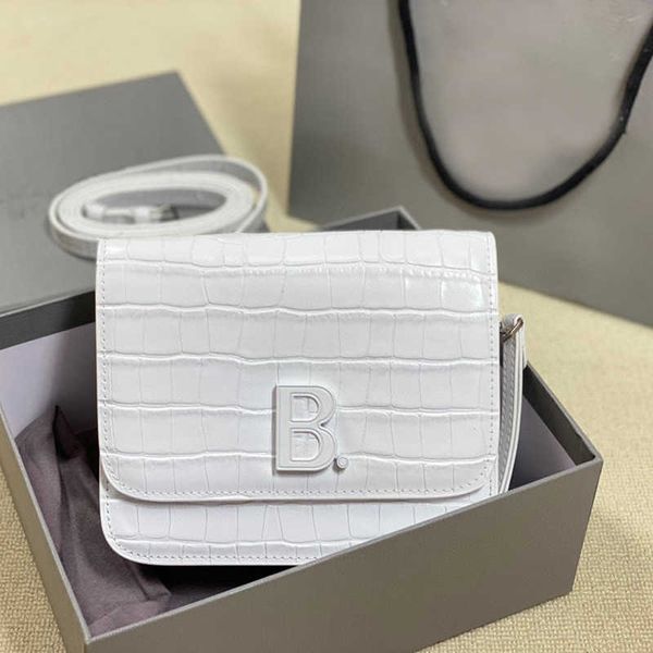 

women luxurys designers bags 2021 designer handbags multi pochette crossbody bag zhouzhoubao123 louisbags_18 hanghhangbag b small square cow