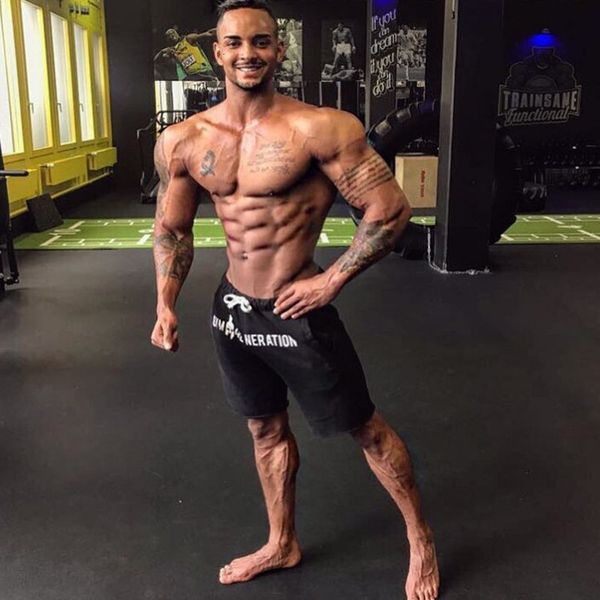 

new 2021 men fitness bodybuilding cotton shorts man gyms workout knee length short pants male casual fashion jogger brand sportswear xq11, White;black