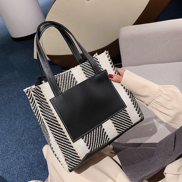 

evening bags women's bag cotton and linen shoulder slung retro large capacity straw rattan beach portable tote canvas bag.
