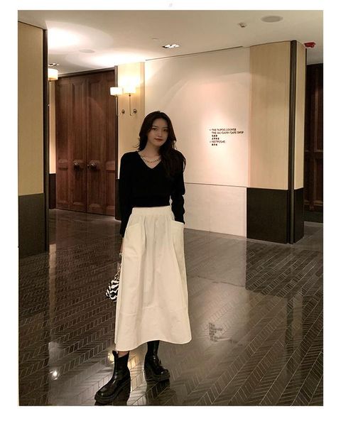 

women's sweaters collar sweater short autumn and winter fashion repair, White;black