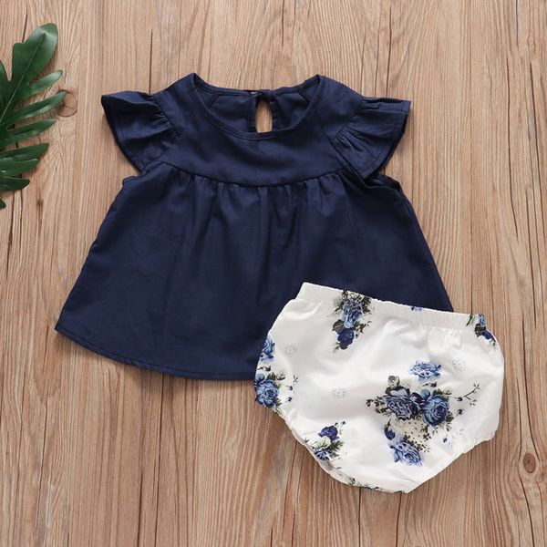 

new summer children's girls' blue + white shorts set 0-2 years old