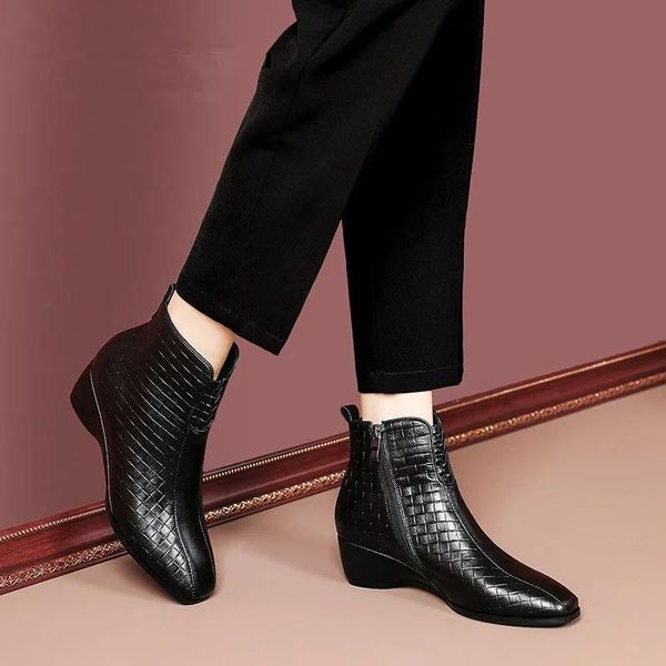 

boots 2021 autumn winter women's shoes fashion british retro female plush ladies soft leather booties, Black