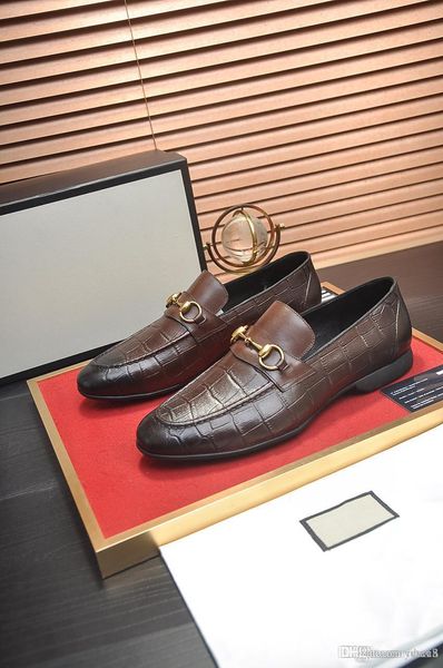 L5 New Style Luxury Men Shoes Punta quadrata Abito da cerimonia formale Scarpe in pelle Mocassini italiani Scarpe da sposa di alta qualità Scarpe brogue 22 22