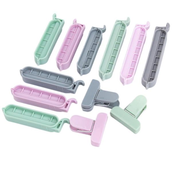 

bag clips 12 pcs sealing clip food snack tea for home (random color)