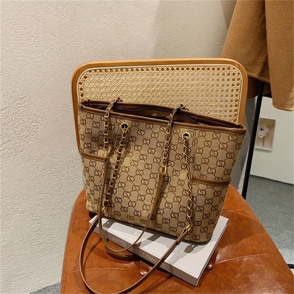 

outlet sale 80% off large capacity single shoulder women's bag autumn winter simple printed tote bag trend fashion commuter live broadc