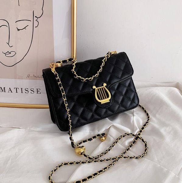 

Factory wholesale women handbag street fashion plaid leather shoulder bag personality gold buckle women chain bag foreign leather messenger