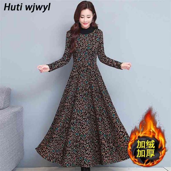 

vintage plus velvet warm thicken long sleeve dress autumn winter size elegant women bodycon party maxi vestidos 210528, Black;gray