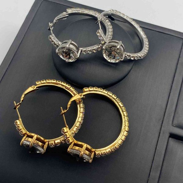 

miss womens personality and temperament, Golden