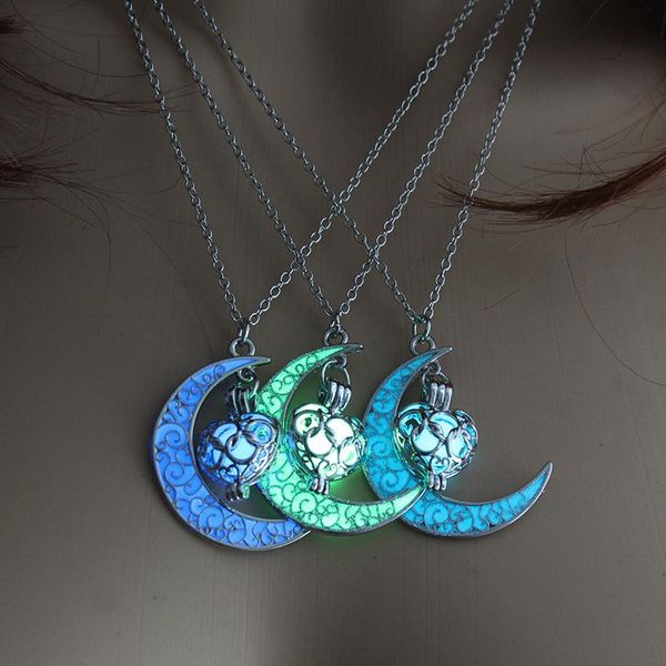 

pendant necklaces moon glowing luminous mens jewelry glow in the dark necklace, Silver