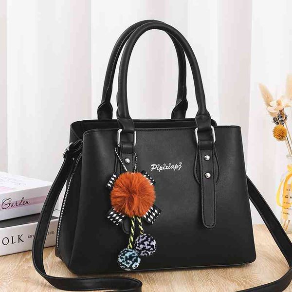 

women's bag 2021 hand-held women's korean one shoulder messenger fashion, Black;red