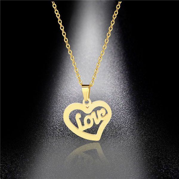 

pendant necklaces in europe and america.love titanium steel necklace with love heart collarbone chain, Silver