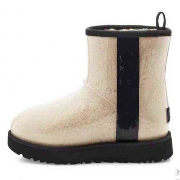 

2021 luxury designer ankle rain boots women men winter high heel goth platform woman man mini shoes waterproof white black pink
