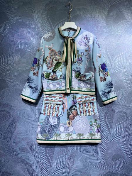 

2021 autumn new bow tie long sleeve coat half skirt set, White