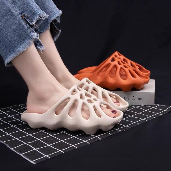 

yee zy outer wear thick-soled slippers women summer fashion seaside beach shoes casual spider web sandals integrated sandals, Black