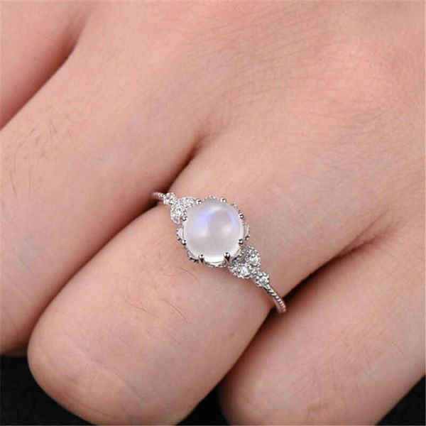 

wedding rings fashionable women's temperament beautiful moonstone ring leaf, Slivery;golden