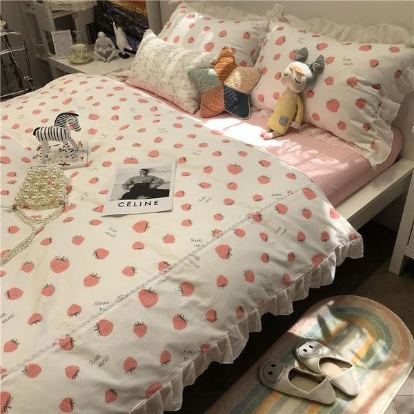 

bedding sets all season 100 cotton lace set pattern with strawberry pink bed comforter girl bedroon kawaii