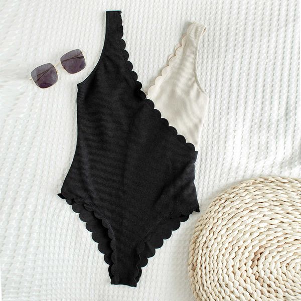 

splicing 2020 special cloth women's petal edge personalized one-piece swimsuit 9739, White;black