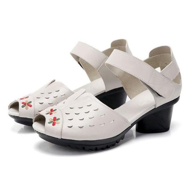 

dress shoes 2021 summer genuine leather sandals women thick heel ethnic style fashion mother casual size, Black