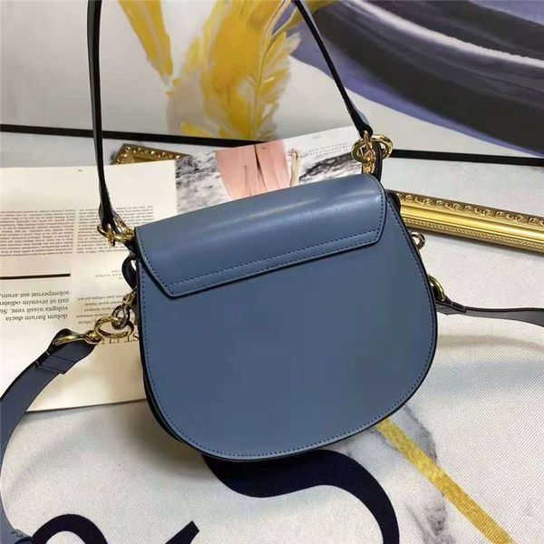 

designer gold strap shoulder bag flip cover leather flap letter printing plain handbag purse