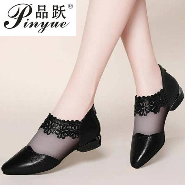 

boots women mesh shoes,2021 spring korean style low heels,rhinestone,pointed toe,square heel,female footware,black,